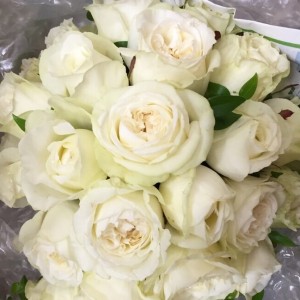 花時計 プリザ加工白バラ 3