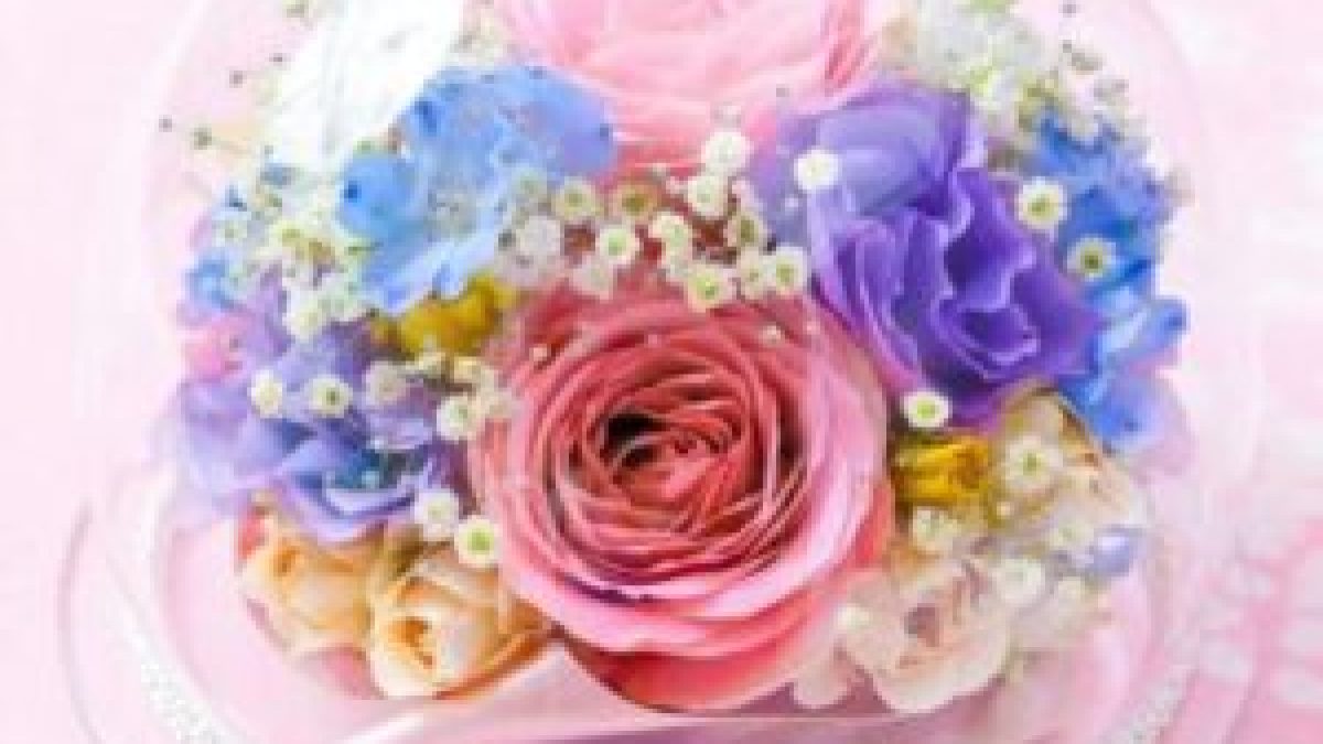 ピンクガーベラの花束を押し花に保存加工